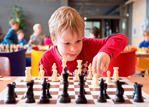 Ajedrez, ¿cuándo entrará en el currículo? Memoria, desafíos o toma de decisiones, habilidades que se aprenden jugando al ajedrez