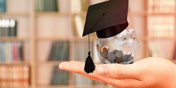 Abierto el plazo de solicitud de becas MEC