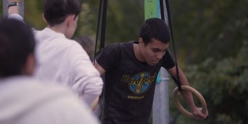 Calistenia, el deporte que transforma espacios públicos