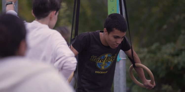 Calistenia, el deporte que transforma espacios públicos