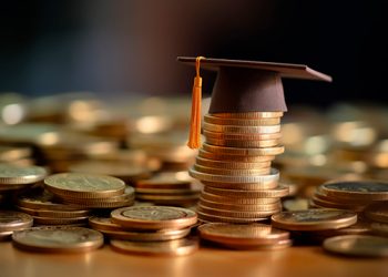 En verano los estudiantes gastan más en derechos a exámenes