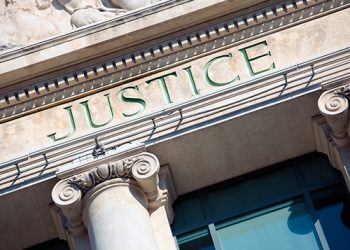 Docentes de secundaria denuncian ante el Tribunal Supremo el decreto de especialidades