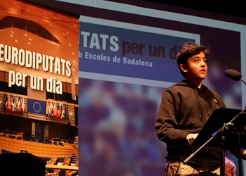 Alumnos de la ESO se convierten en parlamentarios europeos por un día
