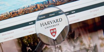 Solo dos universidades españolas figuran entre las 300 mejores