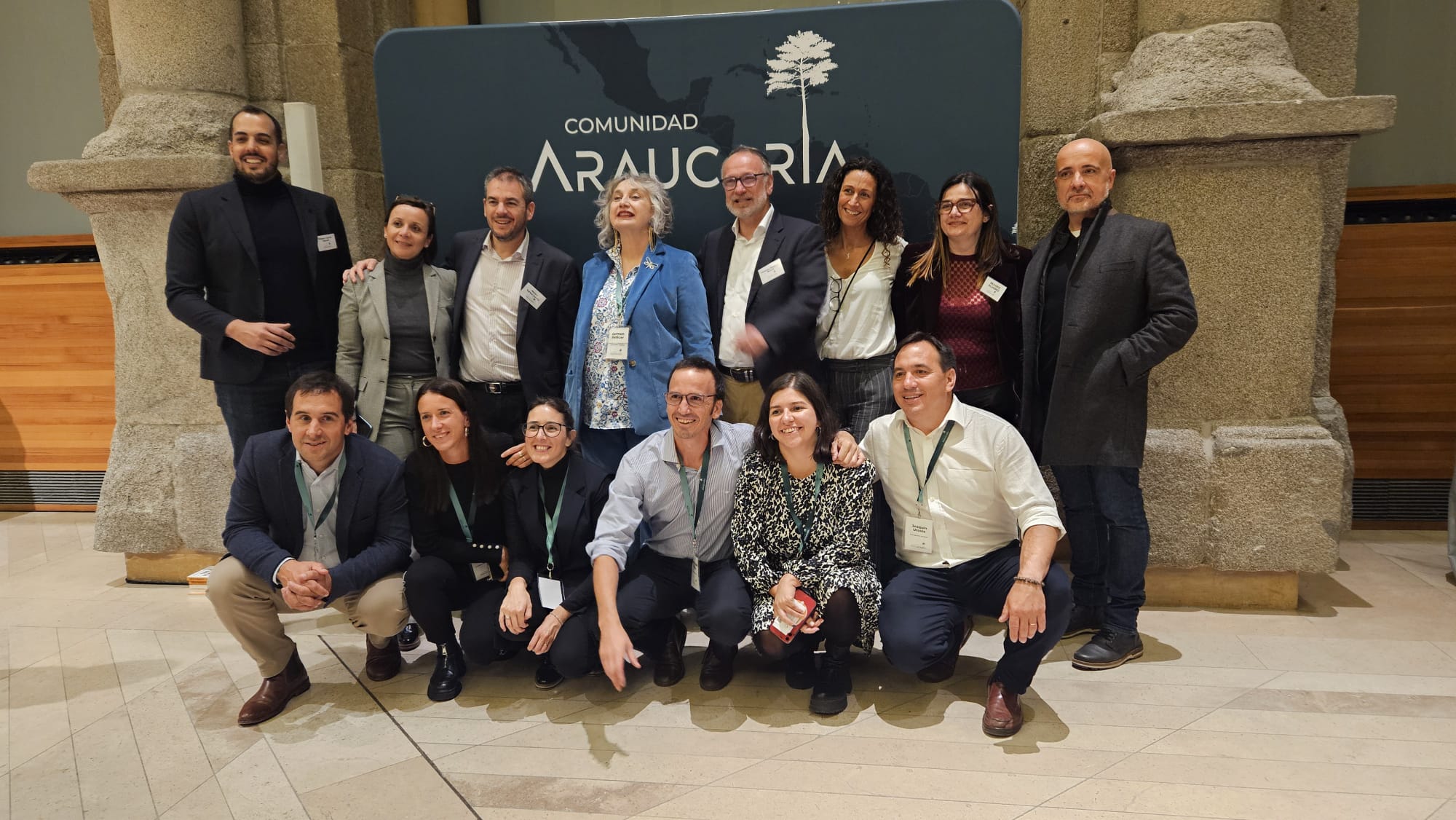 Agustín Porres, director regional de Fundacion Varkey y fundador de Comunidad Araucaria con otros miembros de la organización, Madrid.