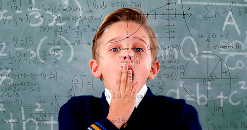 Mil trescientos funcionarios de educación despedidos este martes